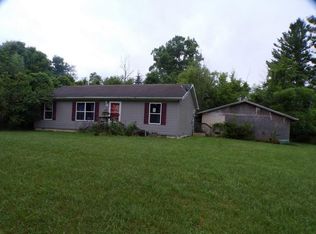 1571 Colwood Rd, Caro, MI 48723