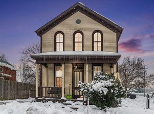 116 Elgin St, Galien, MI 49113