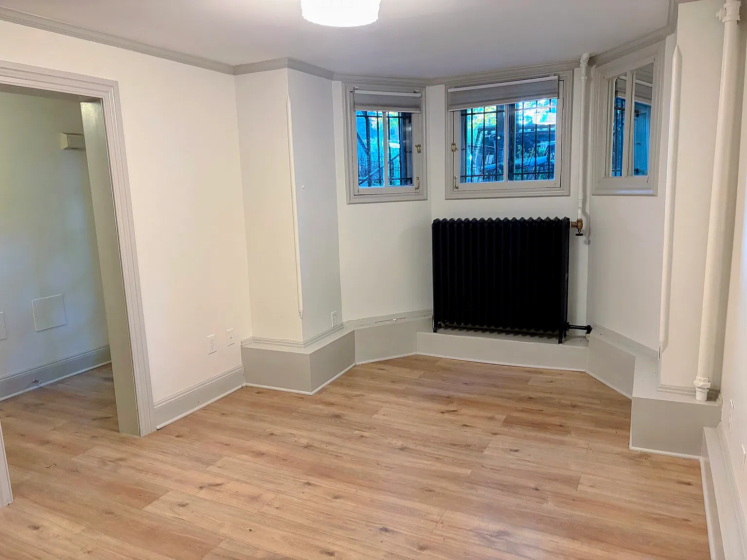 1 bed, 446 sqft, $2,995 — Photo 2