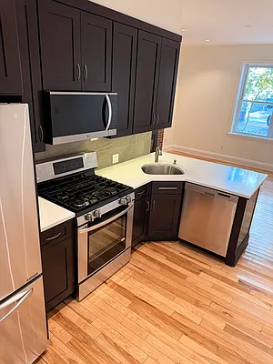 Rented by Doug McElhone LLC | media 23