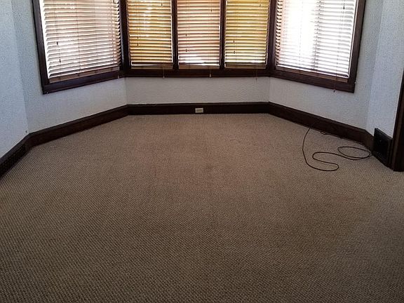 4th image of 112 Regan St #2