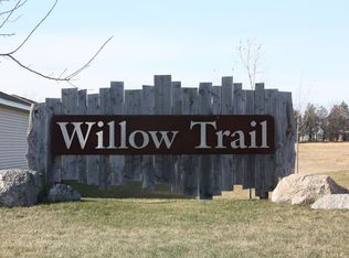 1272 Trail Ridge Rd APT A, Brookings, SD 57006