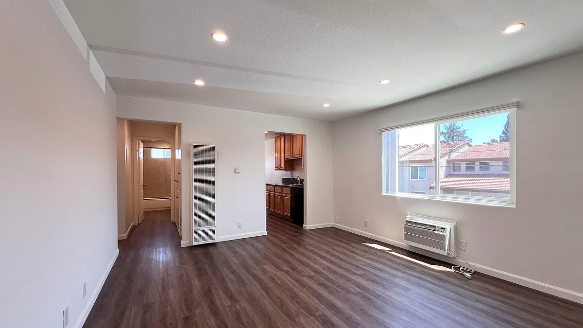 Building Photo - 6452 Orange Ave #21