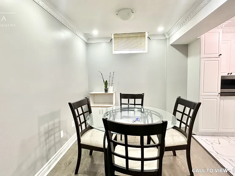 20 Warburton Dr #2 — Photo 2