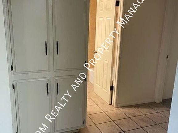 2nd image of 7301 Quailwood Dr APT A