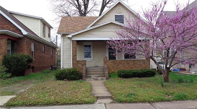 1st image of 2413 Grand Ave