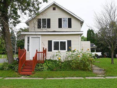 317 W Main St, Spring Valley, MN, 55975