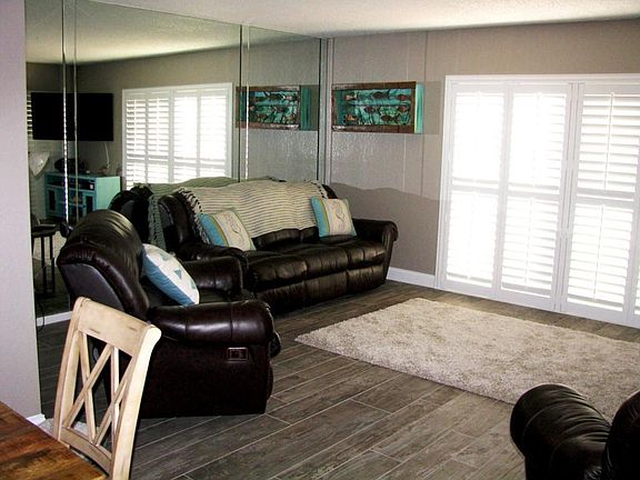 2nd image of 3209 S Lakeview Cir #8106