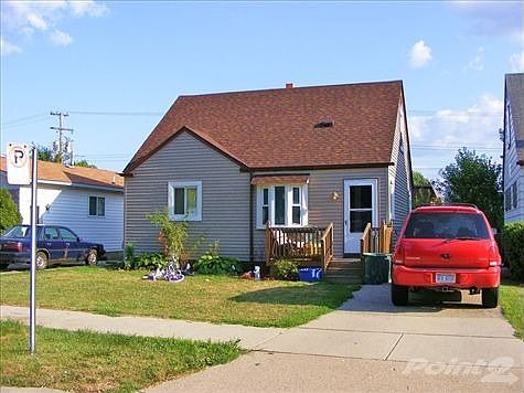 2nd image of 19718 Nicke St