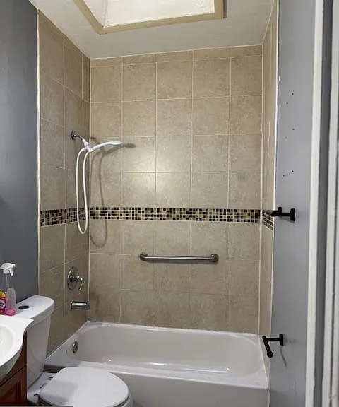 543 Chateau Ave — Photo 8