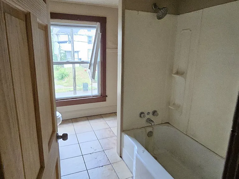 1008 14th St NW — Photo 10