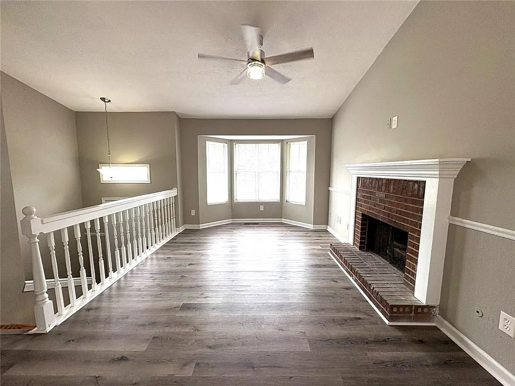 5 bed, 3.0 bath, 1532 sqft, $2,200 — Photo 3