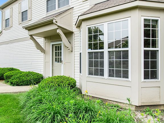 3rd image of 2912 Stonewater Dr #2912