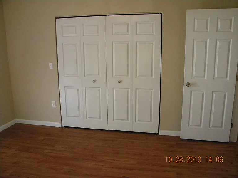 301 S Maple Ave — Photo 9