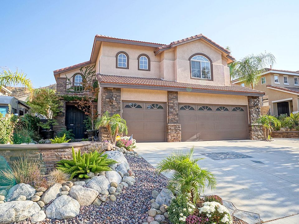 1st image of 28608 Vineyard Ln