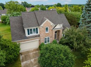 1704 Devonwood Dr, Rochester Hills, MI 48306
