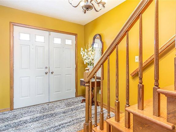 5th image of 5640 Bonnell Dr