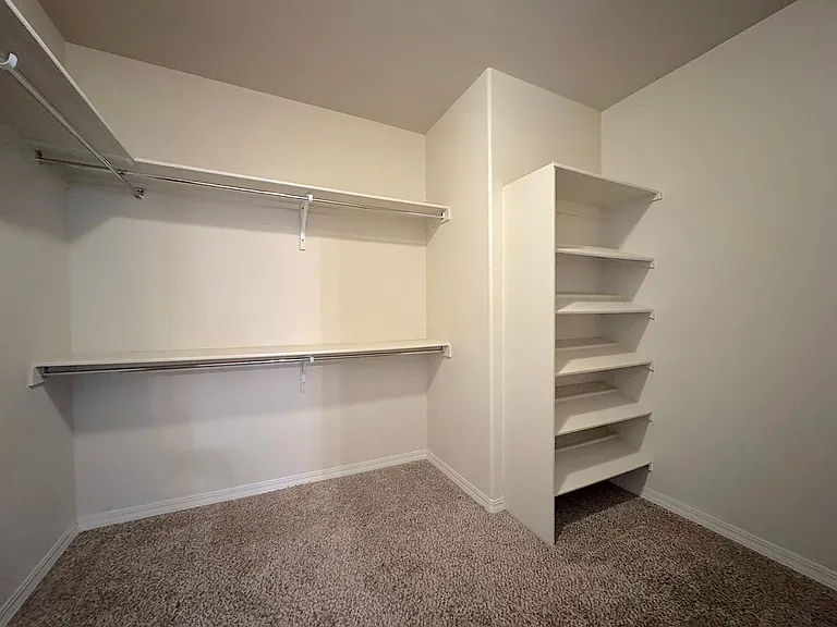 7844 Enchanted View Dr — Photo 16