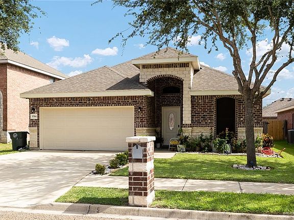 2nd image of 3704 Oriole Dr