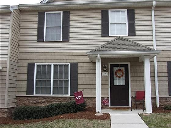 1st image of 14 Lawton Cir
