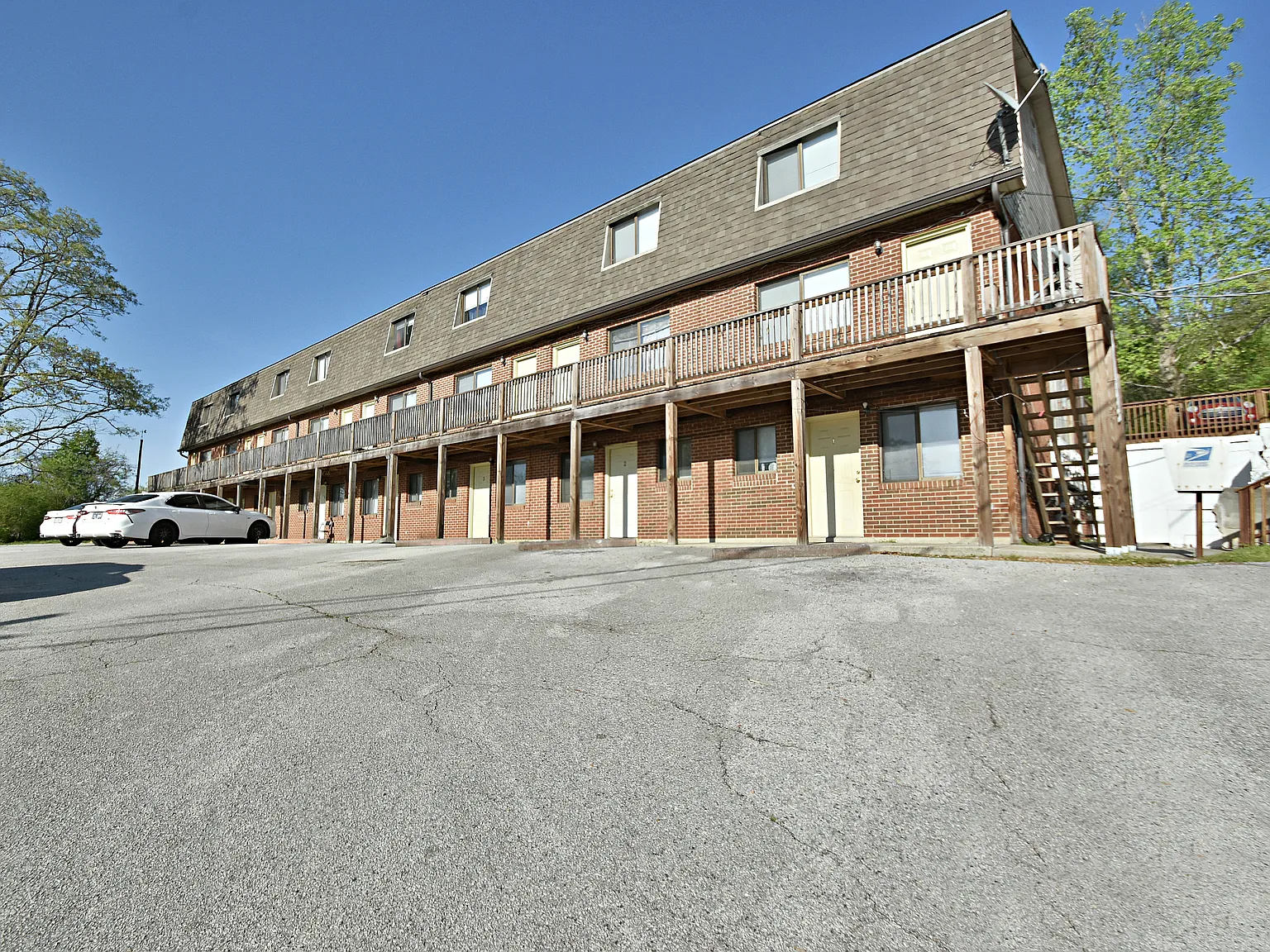 1 bed, 800 sqft, $975 — Photo 3