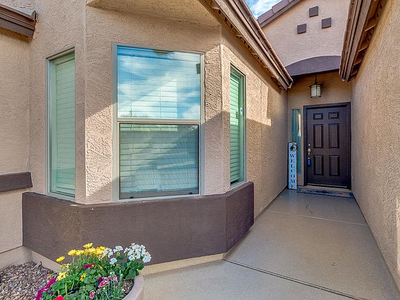 4th image of 43565 W McCord Dr