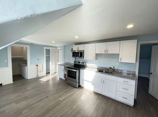 9 Oak St UNIT 2, Nashua, NH 03060