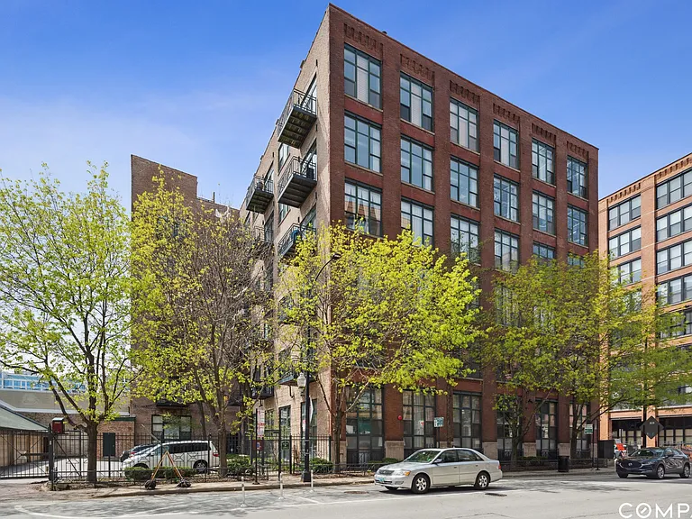 701 W Jackson Blvd #401 — Photo 21