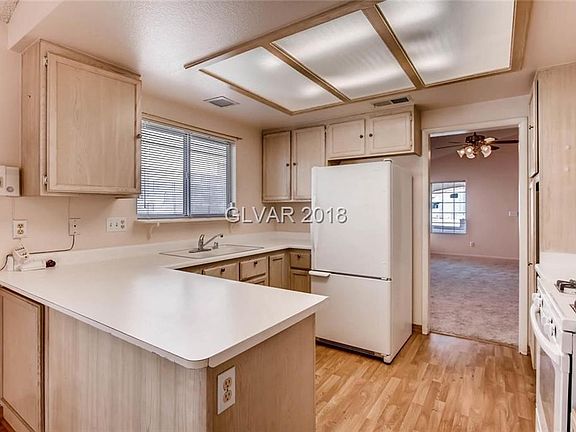 4th image of 6413 Fresh Meadows Ln