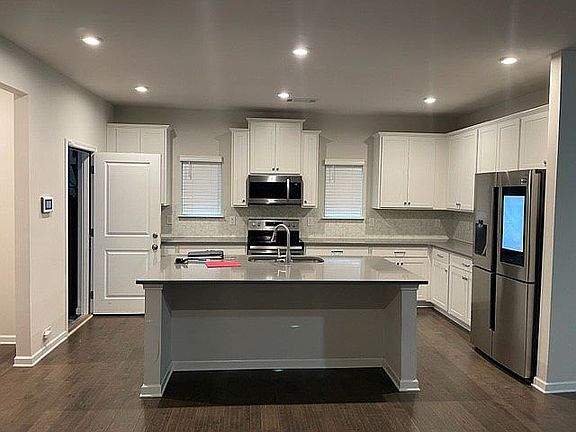 5th image of 2719 Morgan Spring Trl