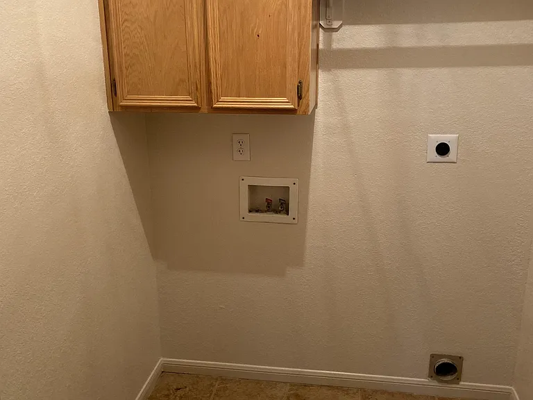 1104 Nicholas Cir #A — Photo 7