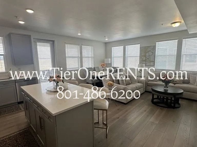 8358 S Sky Mirror Ln #301 — Photo 8