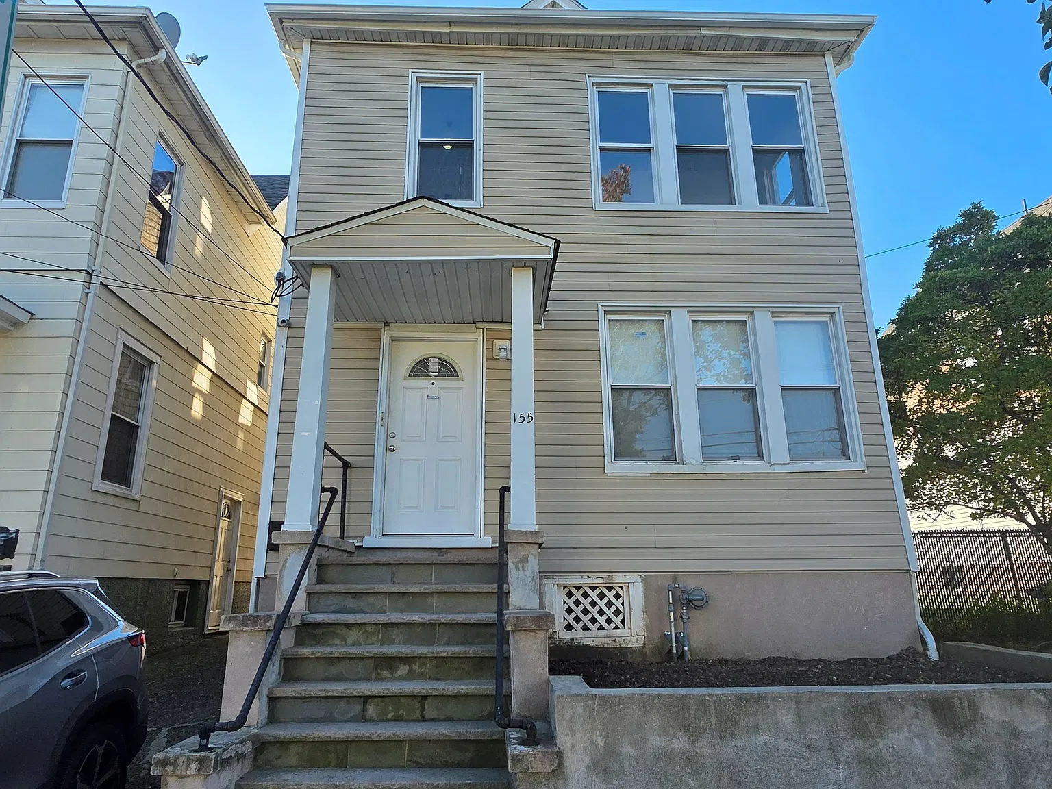 2 bed, $2,500 — Photo 1