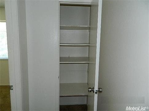 3rd image of 4421 Calandria St APT 2