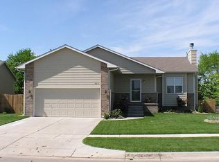 924 W Sumac St, Andover, KS 67002