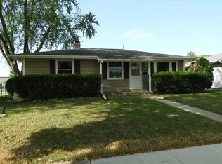 1163 Thorndale Dr, Belgium, WI 53004