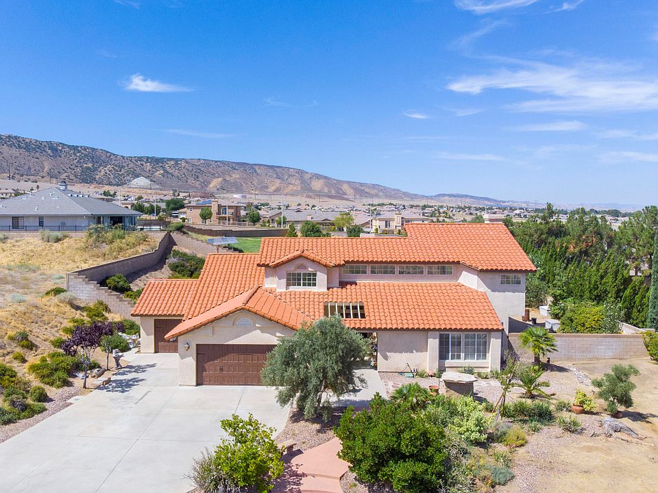 1st image of 41717 Cielo Vista Dr