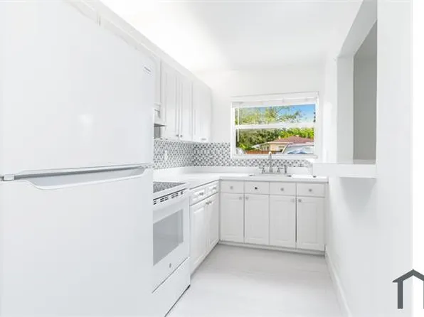 2016 Miami Rd #B, Fort Lauderdale, FL 33316