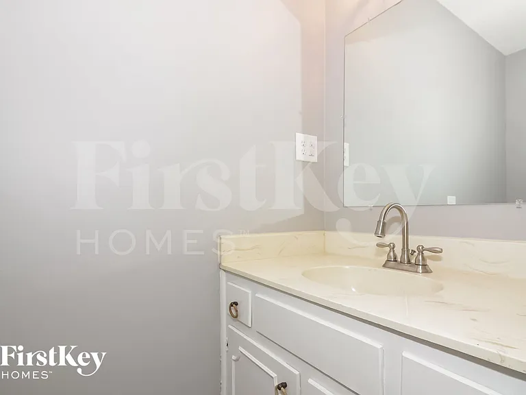 3066 Circle Gate Dr — Photo 13