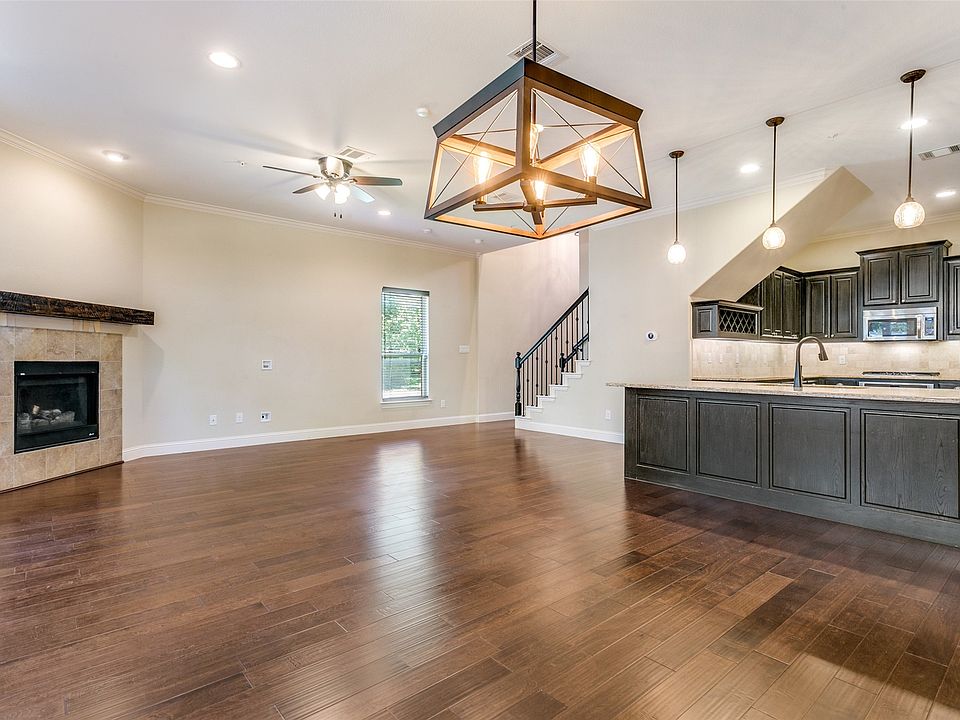 1st image of 145 Preserve Pl