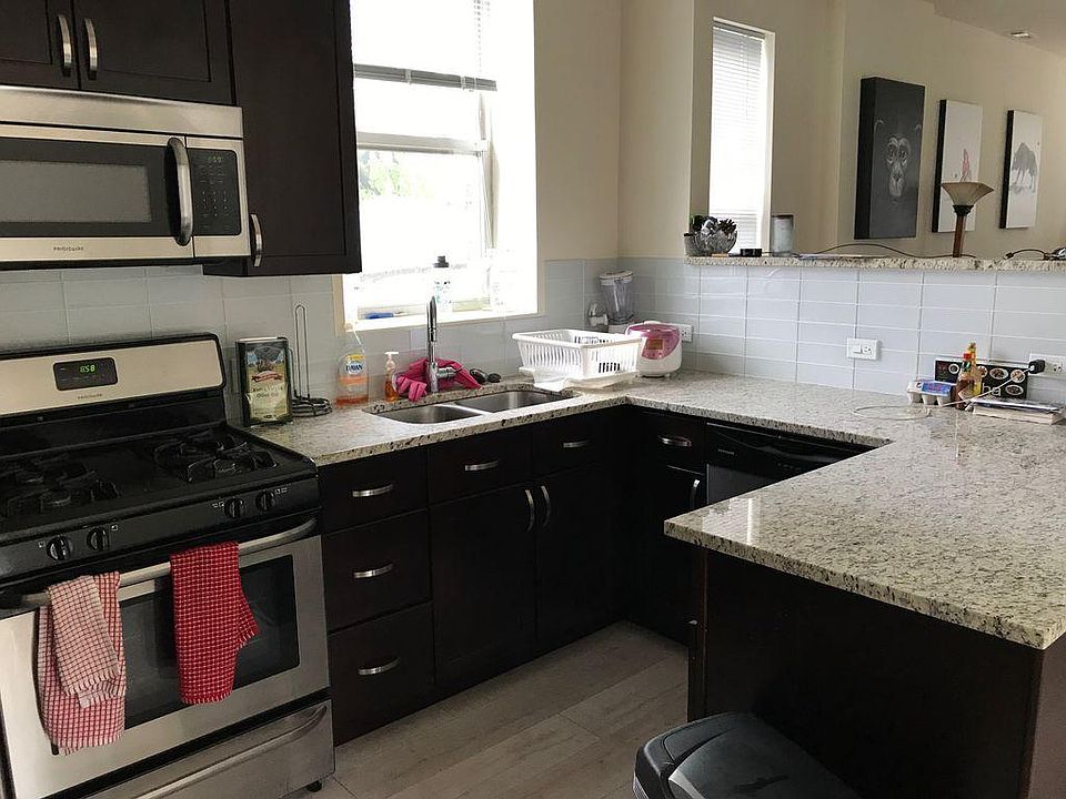 1st image of 2248 W Belden Ave #1F