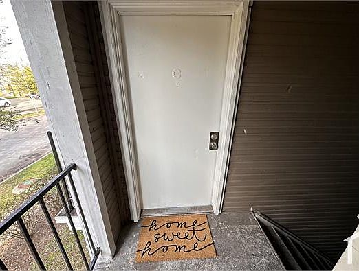 3rd image of 12647 Ashford Meadow Dr APT C