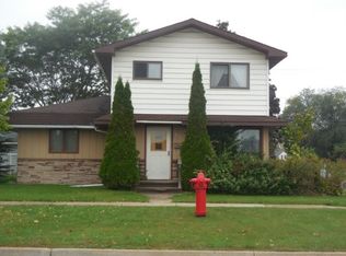 627 Norway St, Norway, MI 49870