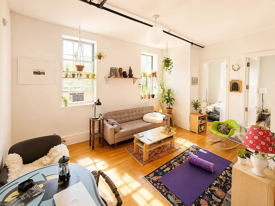 1st image of 1920 Harman St #220