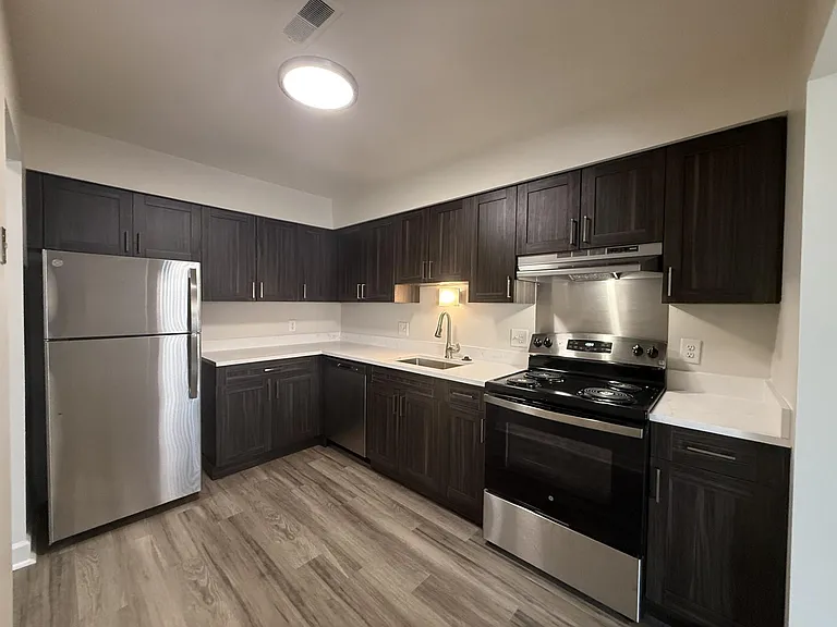 Franklin River Apartments — Photo 90