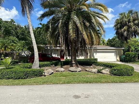 4th image of 15400 SW 84th Ave