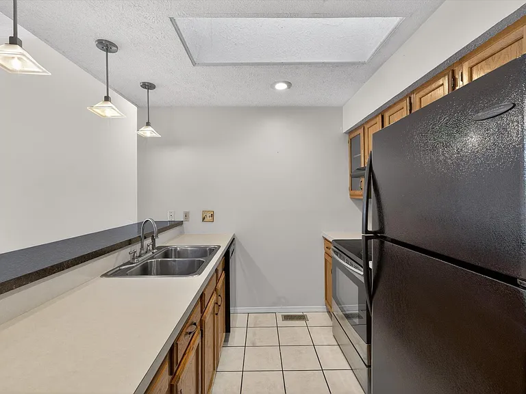 1354 S College Mall Rd — Photo 11