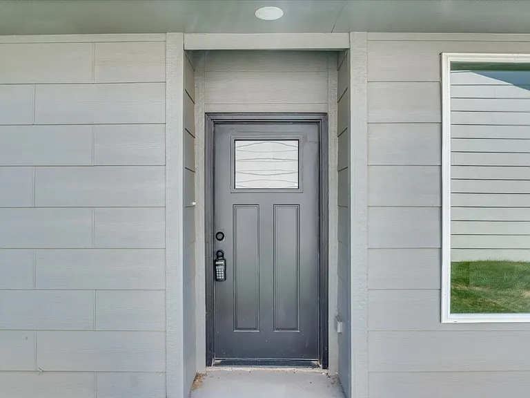 Pineway — Photo 30
