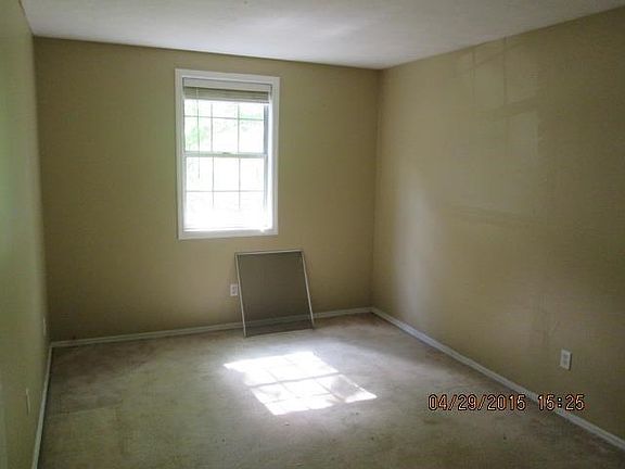 4th image of 108 Five Oaks Dr