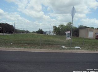 300 N Washington St, Beeville, TX 78102